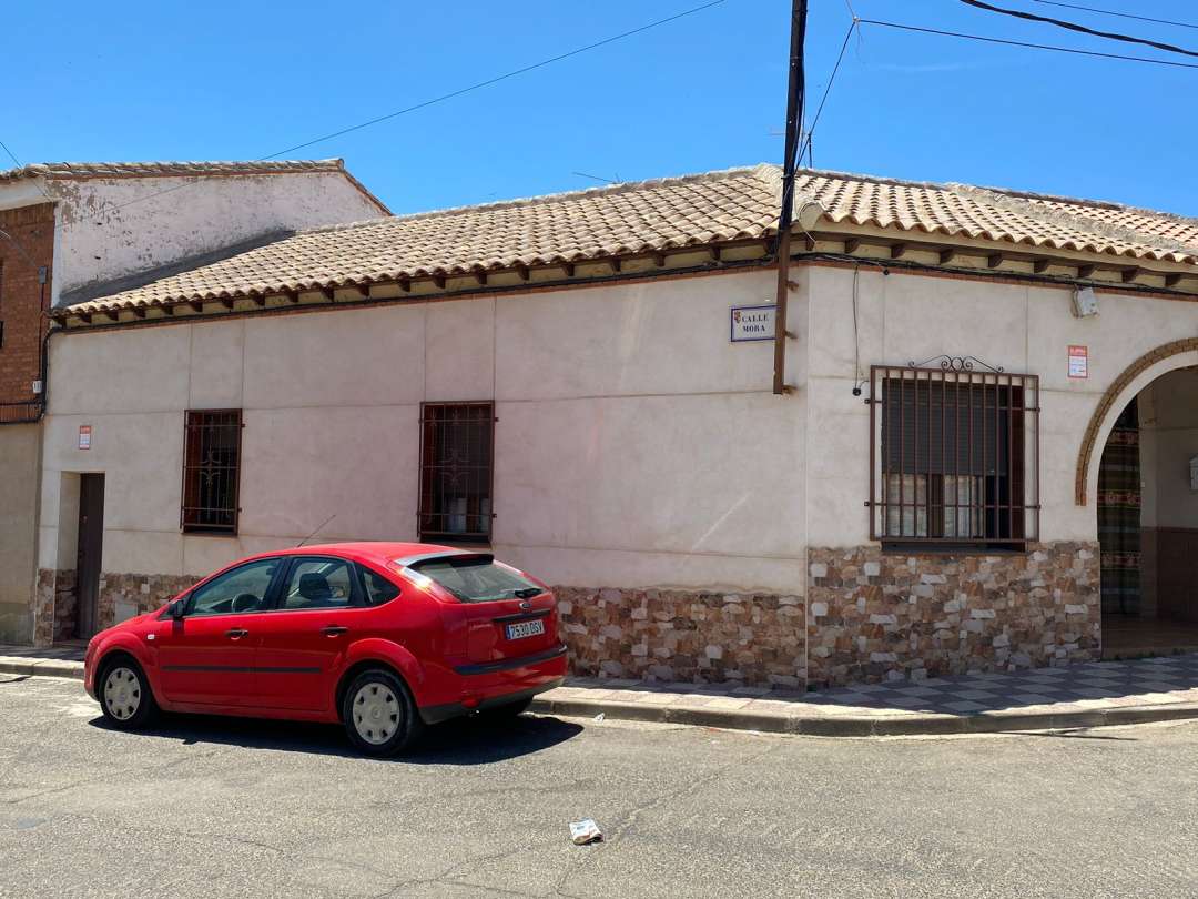 casa en venta en yebenes