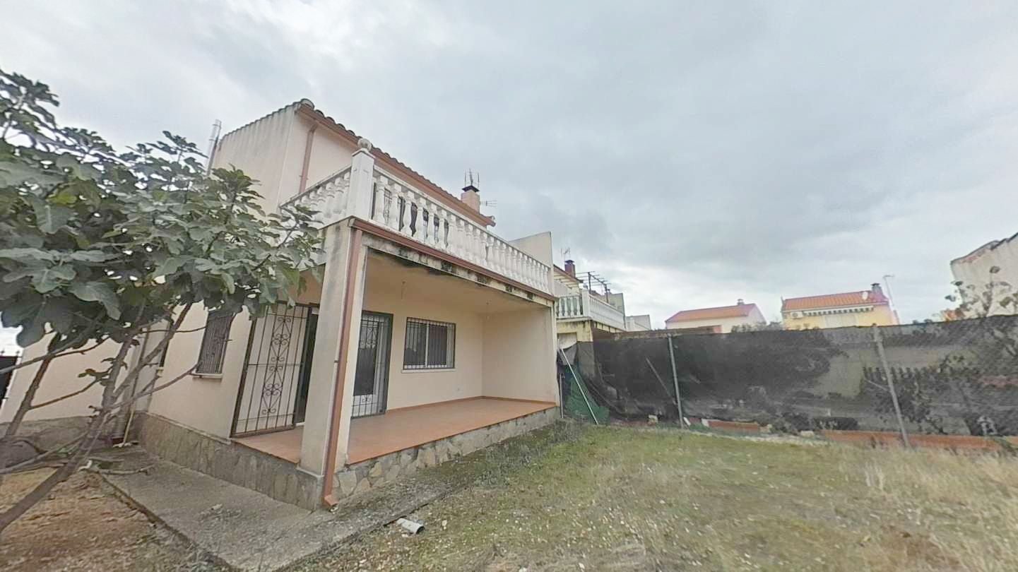 casa en venta en casar de escalona